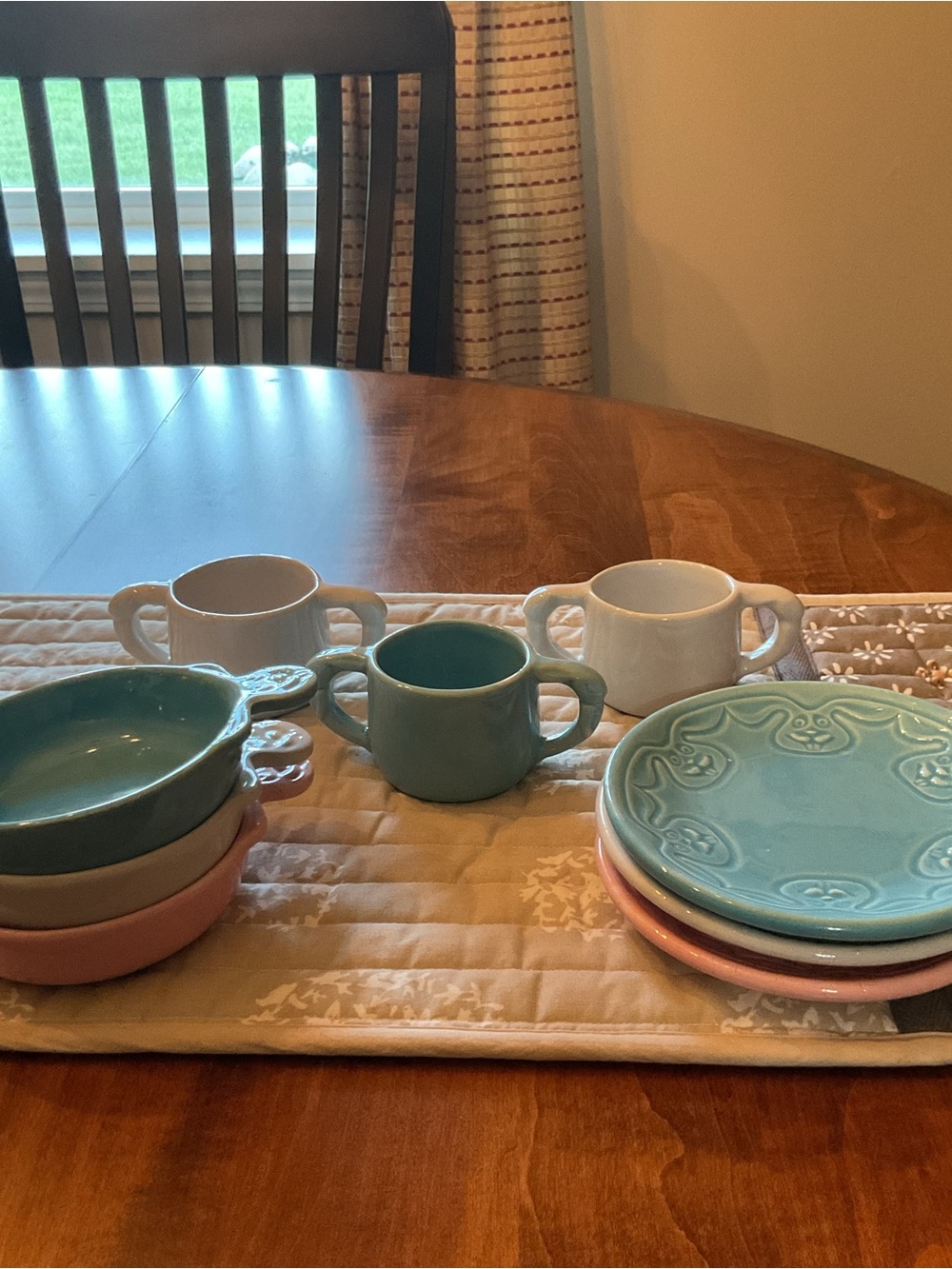 Mccoy Pastel Ceramic Dinnerware Set in Teal, Pink, and White